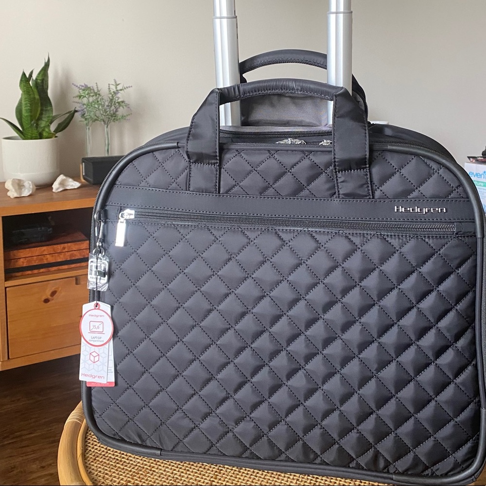 Hedgren Cindy Business Briefcase with Wheels